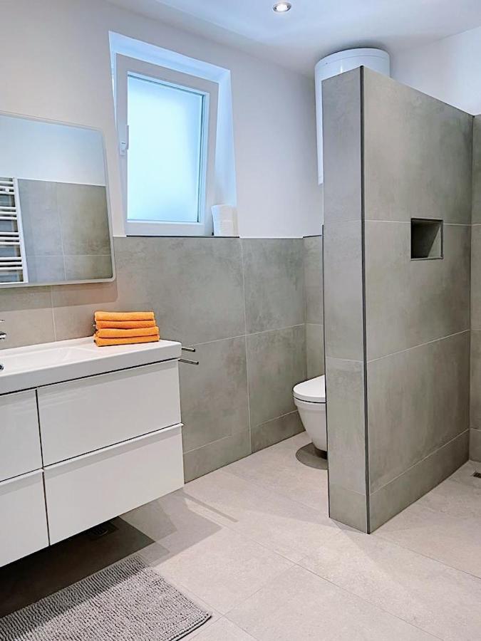 Apartmani Marin เมดูลิน ภายนอก รูปภาพ