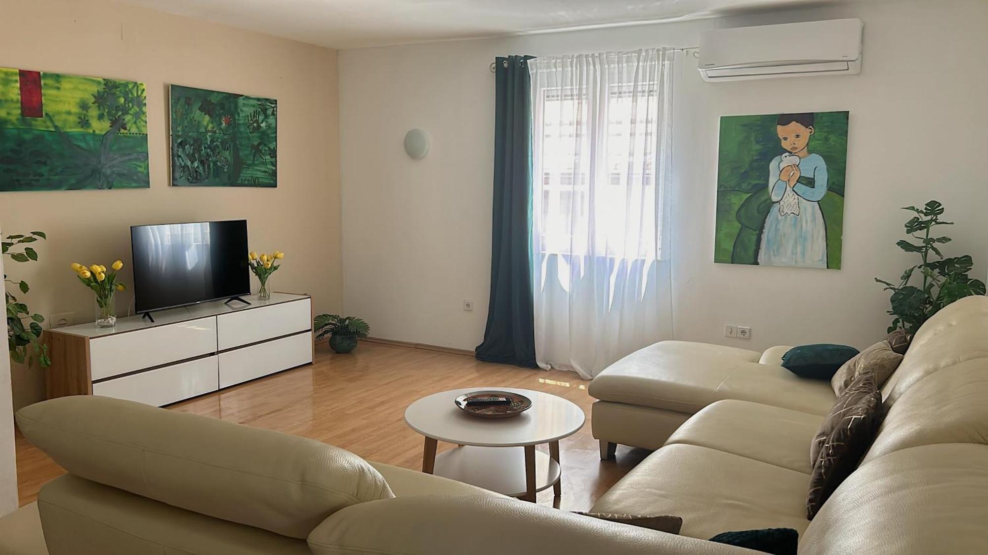 Apartmani Marin เมดูลิน ภายนอก รูปภาพ